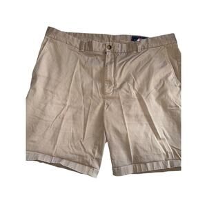 VINEYARD VINES shorts size 42 tan